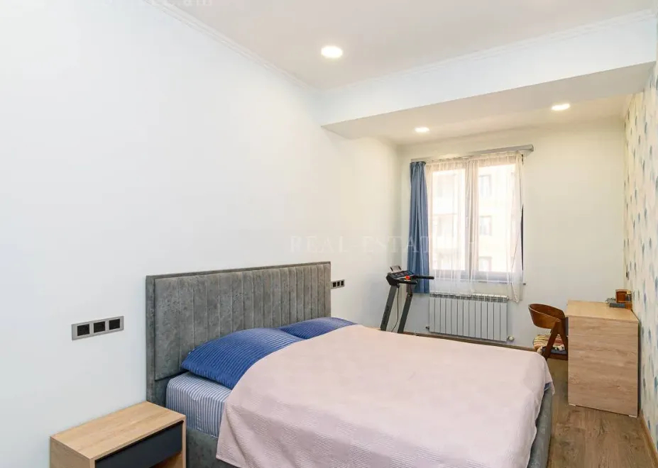 2 bedroom apartment for sale خیابان ن. تیگریانیان بن بست 1, عربگیر ایروان, 159913