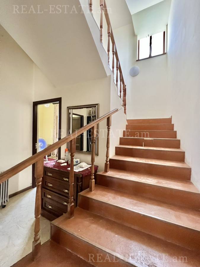 House for sale Bagrevand district, Nor Nork Yerevan, 124512