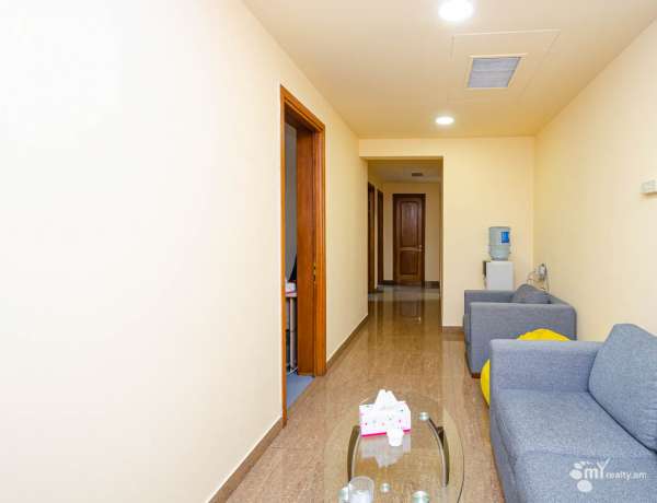 komercion-vacharq-Yerevan-Center