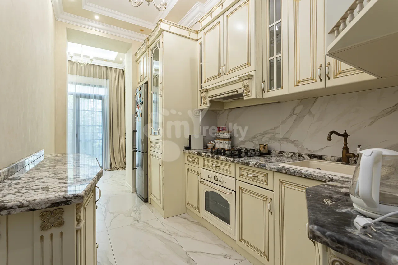 2 bedroom apartment for rent Amiryan St, Center Yerevan, 158872