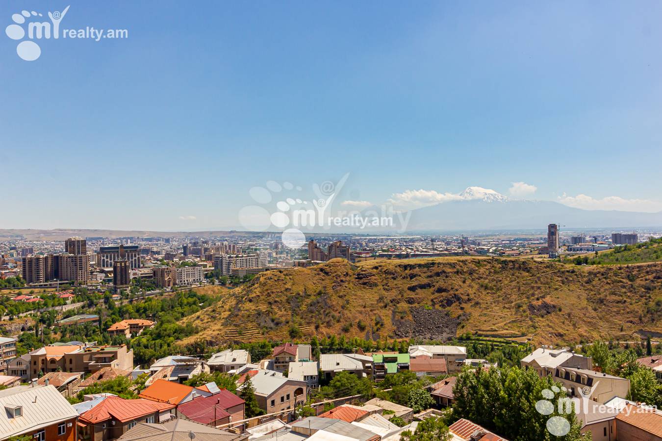 Купить 5 комнатную квартиру Баграмян пр(Кентрон), Центр Ереван, 151292