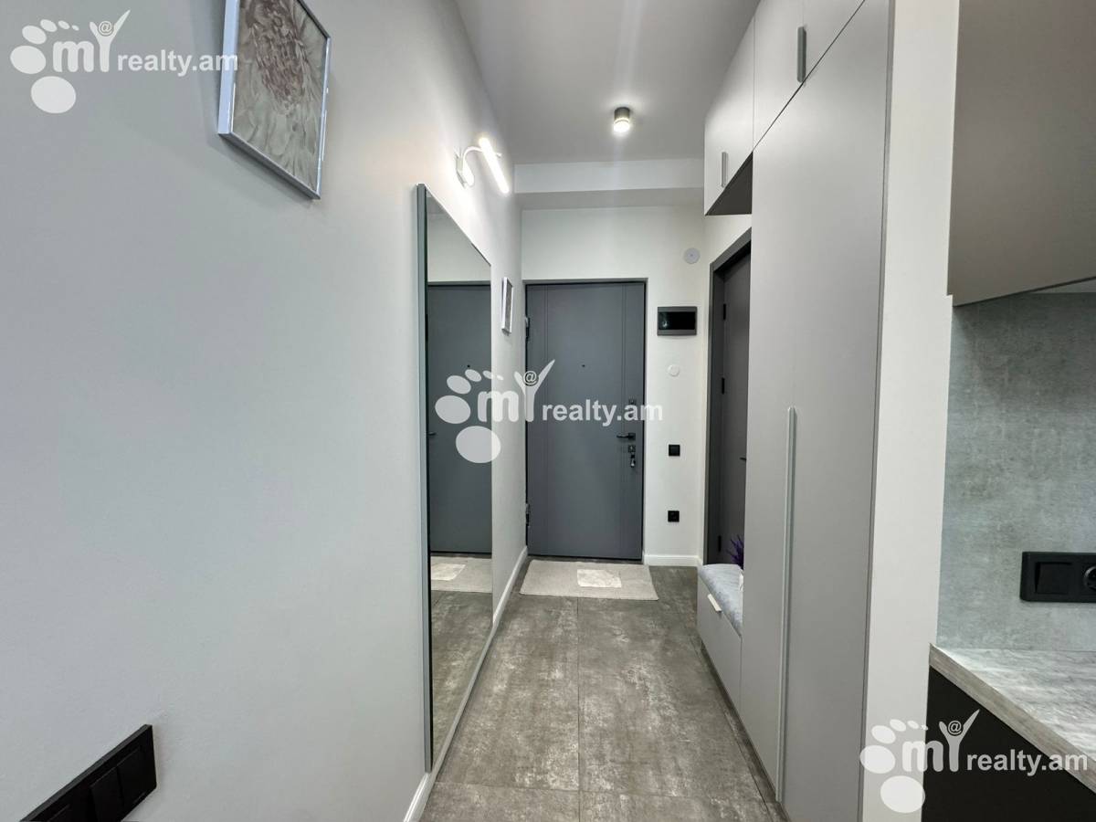 Купить 1 комнатную квартиру Мамиконянц ул, Арабкир Ереван, 160153