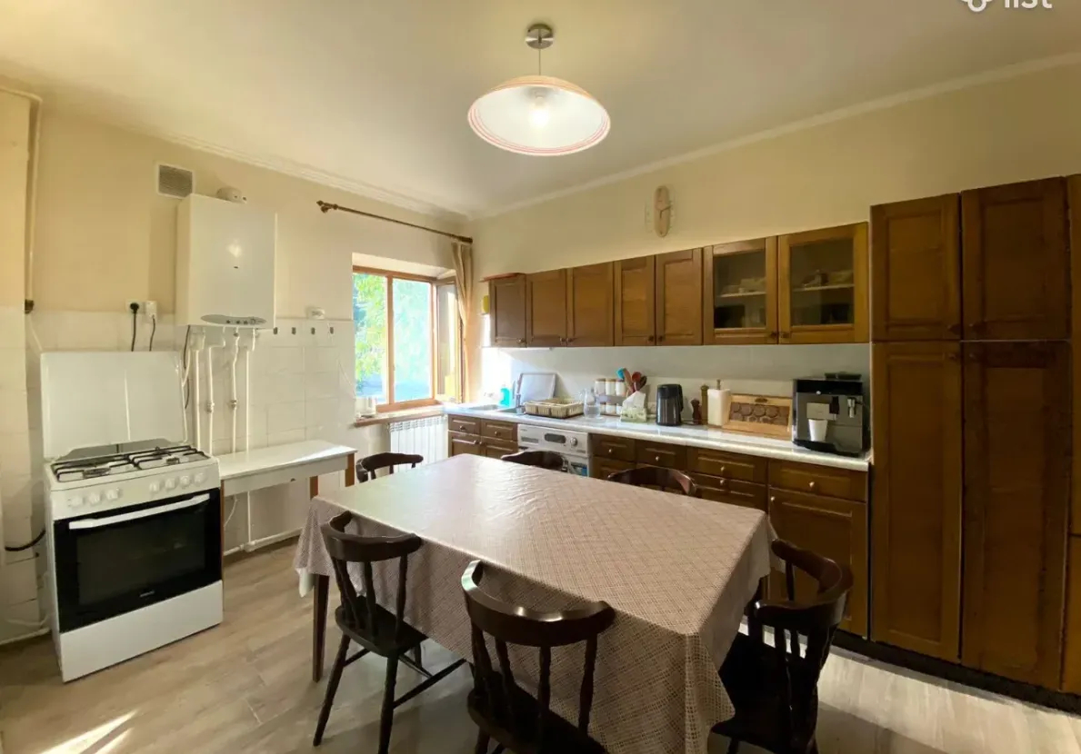 4 bedroom apartment for sale K. Ulnetsi St, Quanaquère-Zeytoun Yerevan, 161750