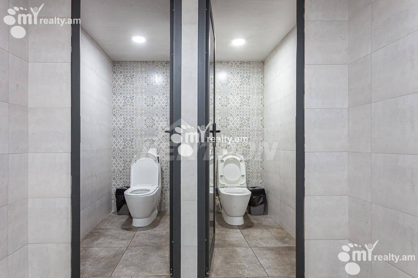 Commercial for sale خیابان کومیتاس, عربگیر ایروان, 155496