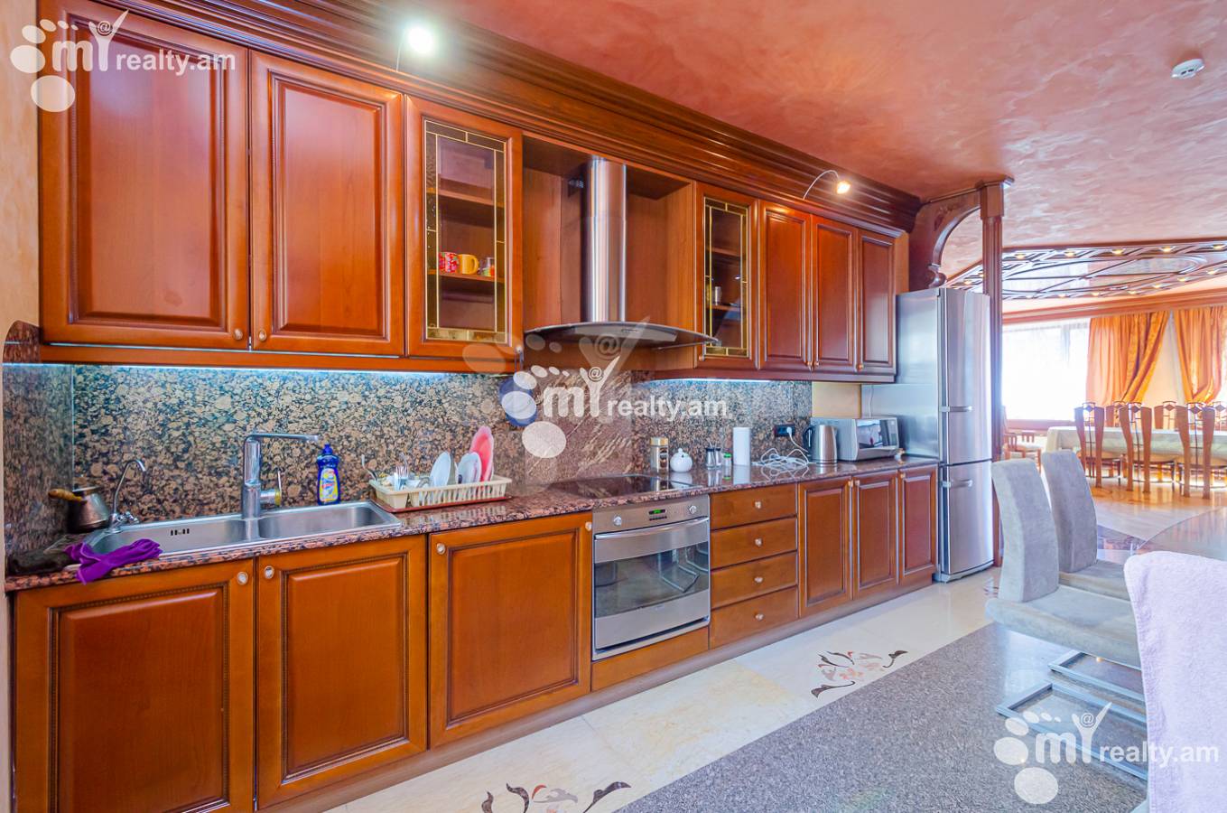 3 bedroom apartment for rent Northern(Hyusisayin)  Ave, Center Yerevan, 139314