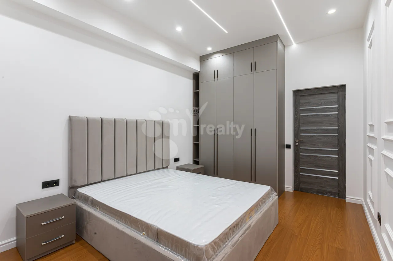 2 bedroom apartment for rent خیابان گِریبودوف, عربگیر ایروان, 159416