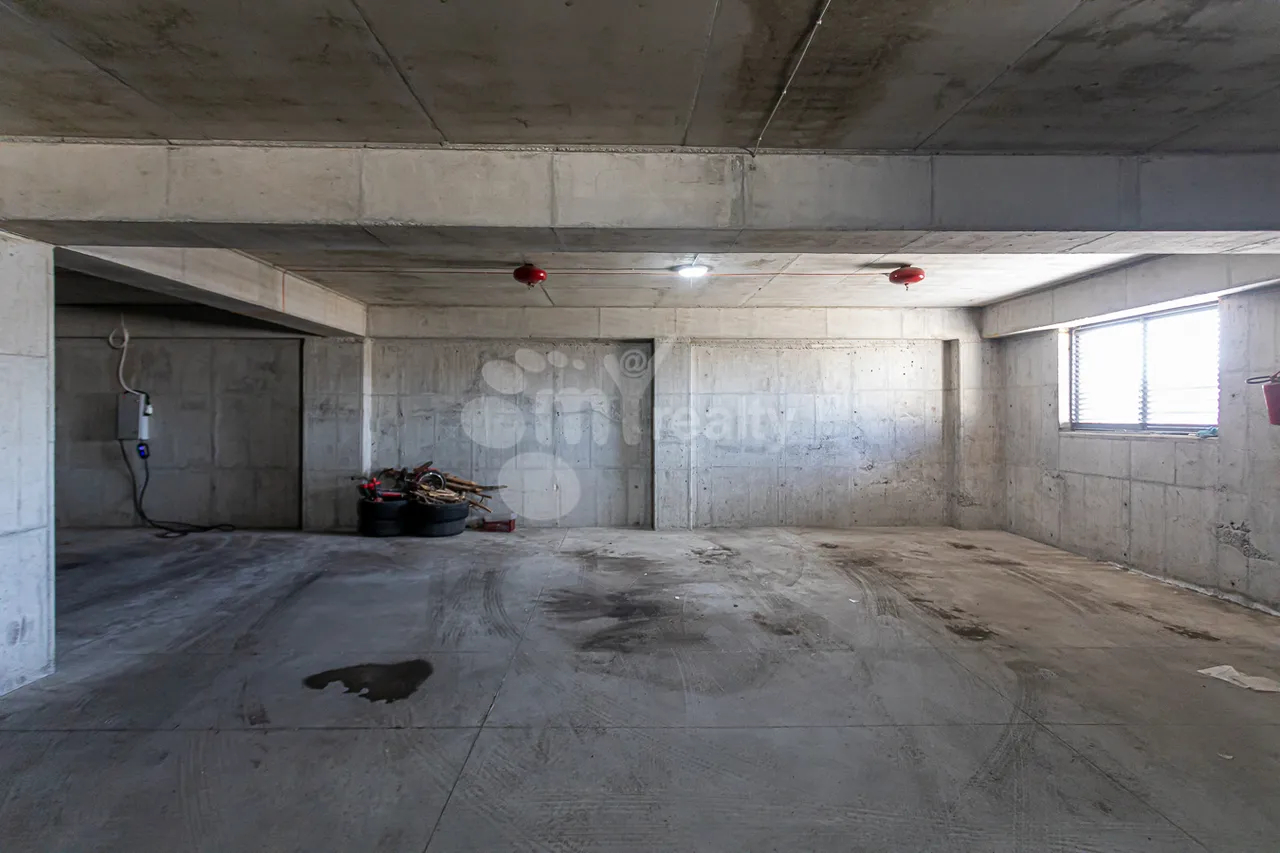 3 սենյականոց բնակարան  Լվովյան փող, Նոր Նորք Երևան, 160049