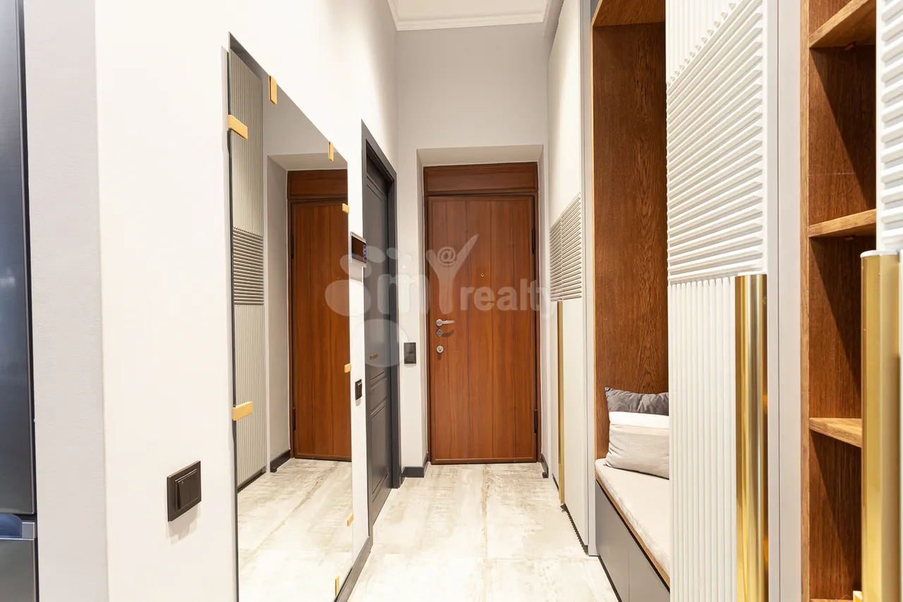 3 սենյականոց բնակարան վարձով Մոսկովյան փող, Կենտրոն Երևան, 158182