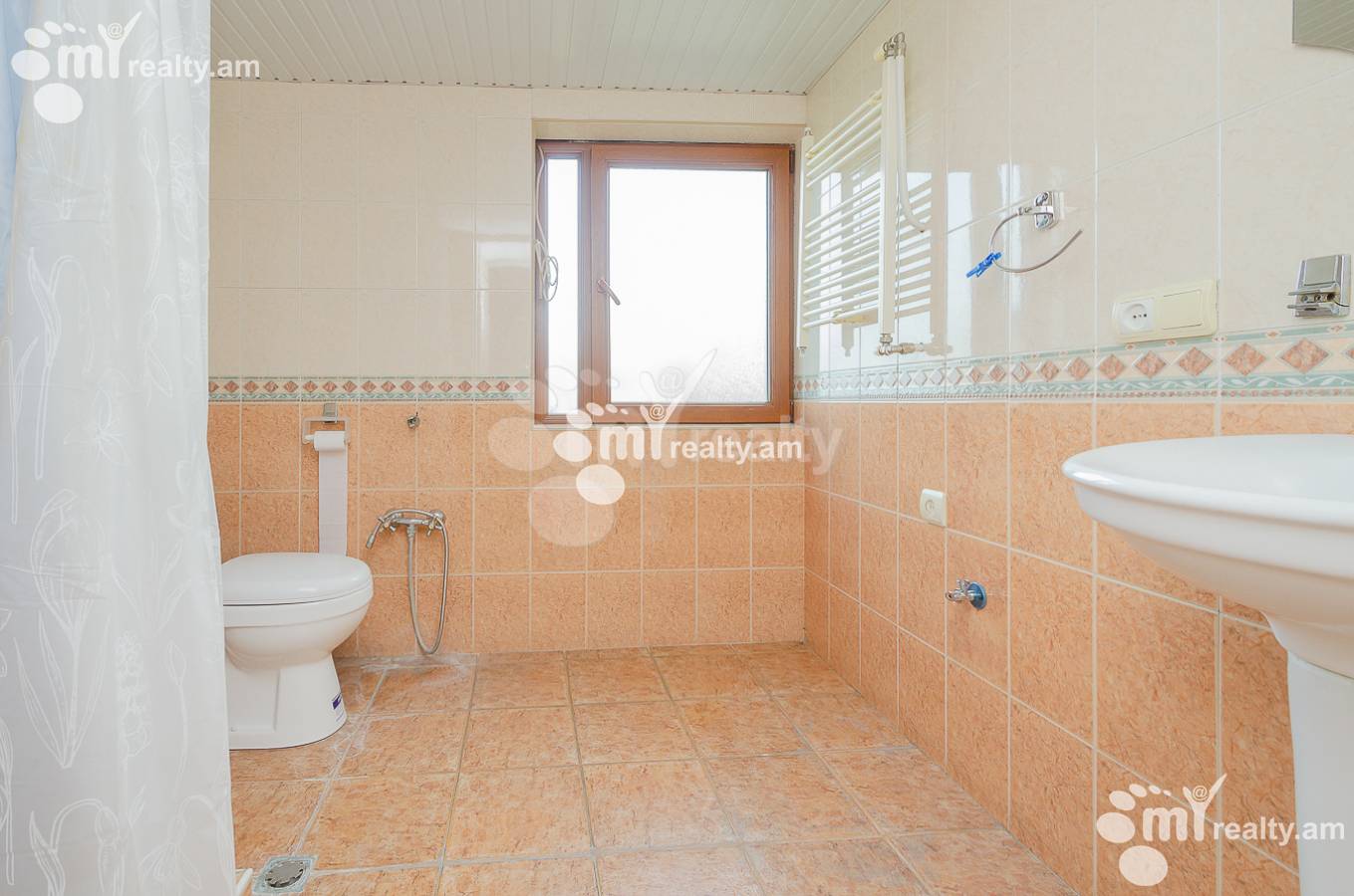 3 bedroom apartment for sale Baghramyan av(Arabkir), Arabkir Yerevan, 151651