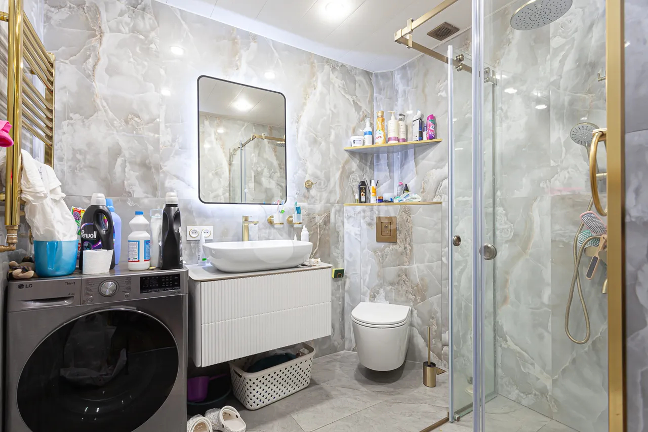 4 bedroom apartment for sale Antarayin St, Center Yerevan, 160812