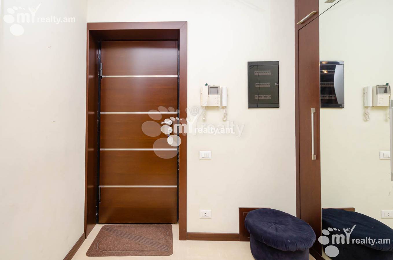 4 bedroom apartment for sale Yekmalyan St, Center Yerevan, 139982