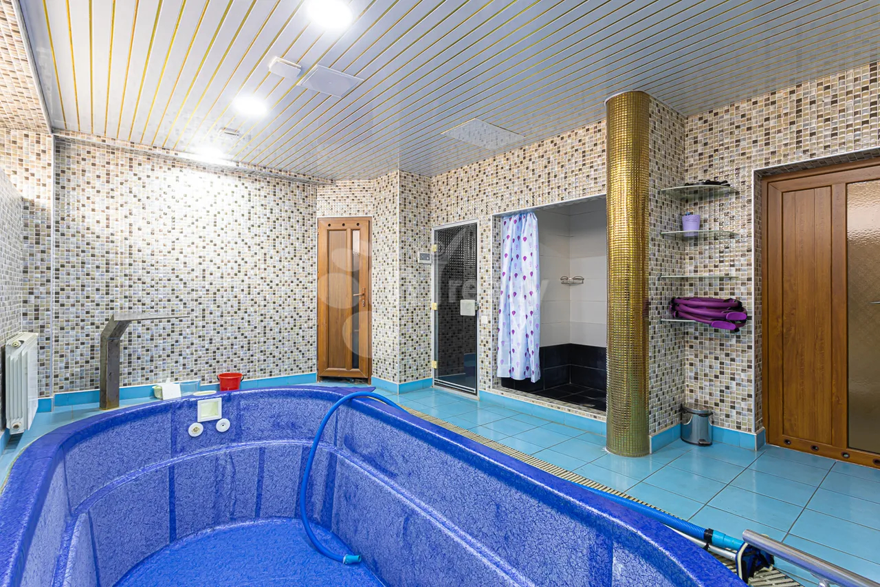 Commercial property for sale Griboedov St, Arabkir Yerevan, 158451