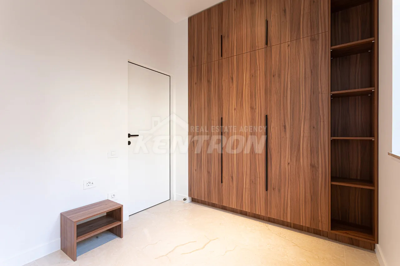 3 bedroom apartment for sale خیابان شینارارنِر, آچاپنیاک ایروان, 158406