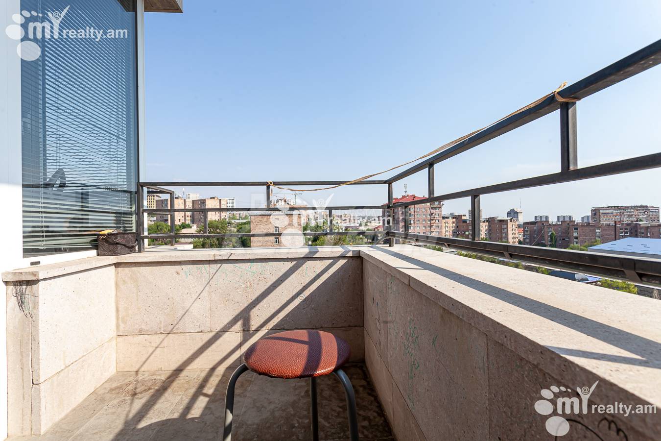 3 bedroom apartment for sale Sevak St, Kanaqer-Zeytun Yerevan, 156138