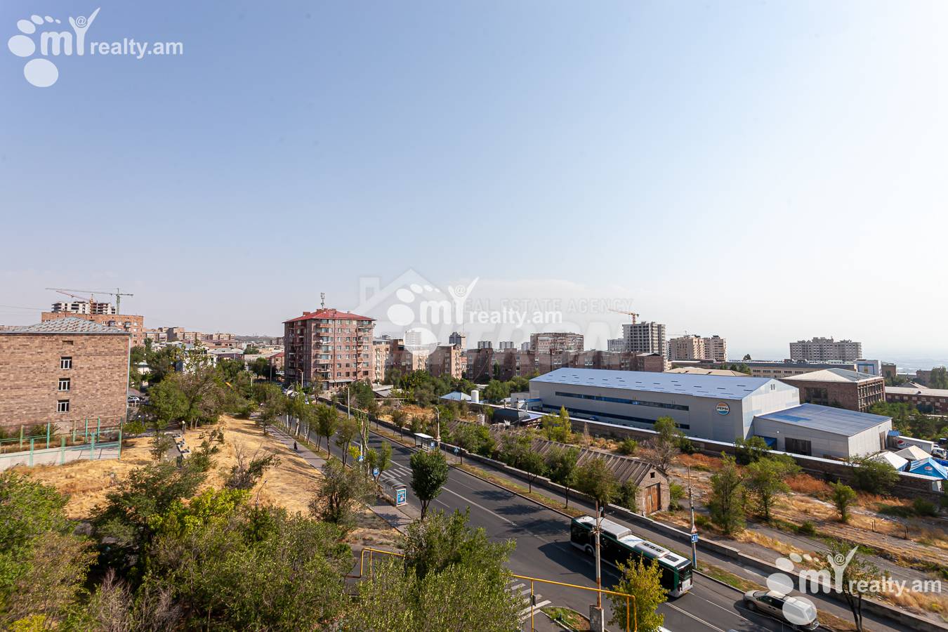 3 bedroom apartment for sale Sevak St, Kanaqer-Zeytun Yerevan, 156138