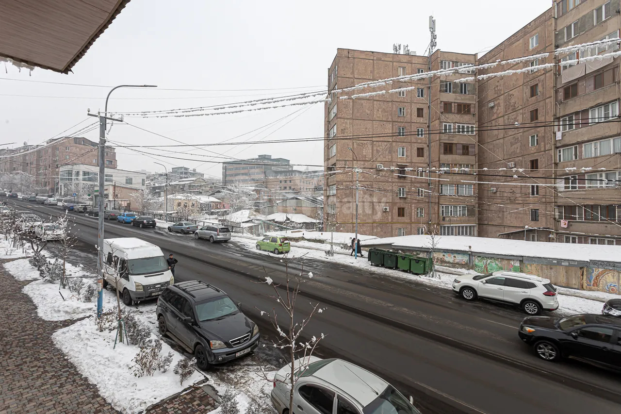 Կոմերցիոն տարածք  Կ. Ուլնեցու փող., Քանաքեռ-Զեյթուն Երևան, 159202