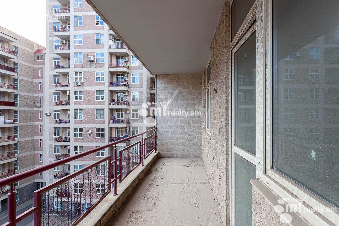 3 bedroom apartment for sale Rostom St, Center Yerevan, 156517