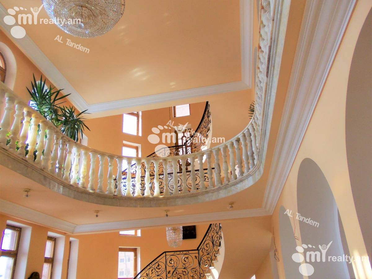 House for rent خیابان باربیوس, عربگیر ایروان, 130781