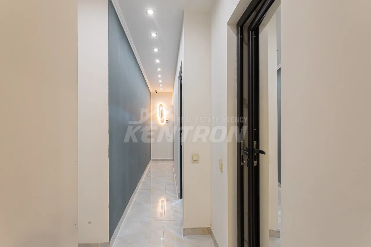 Commercial property for sale Tumanyan St, Center Yerevan, 157383
