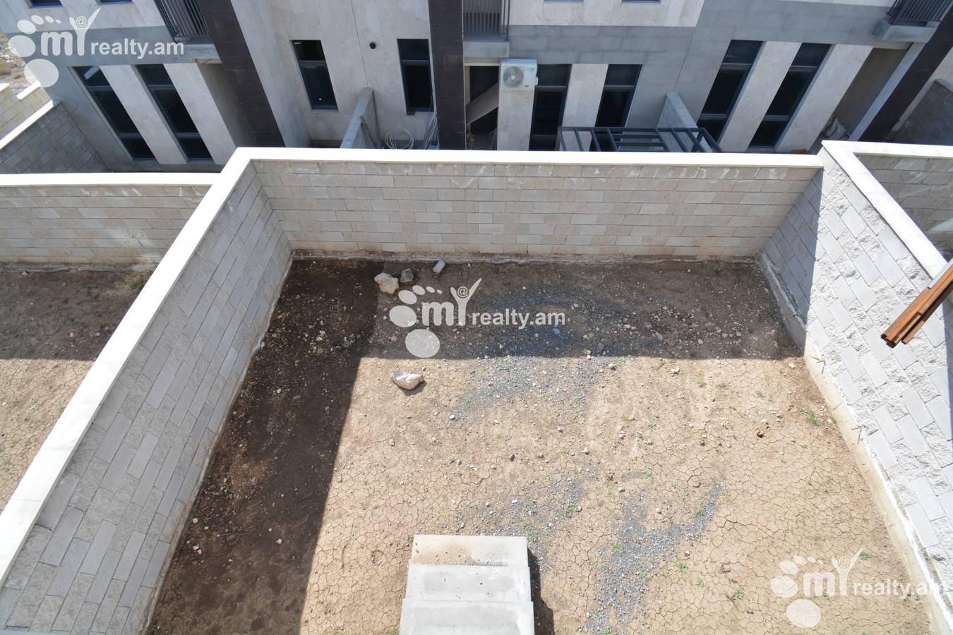 Առանձնատուն  Սիլիկյան թաղ., Աջափնյակ Երևան, 156679