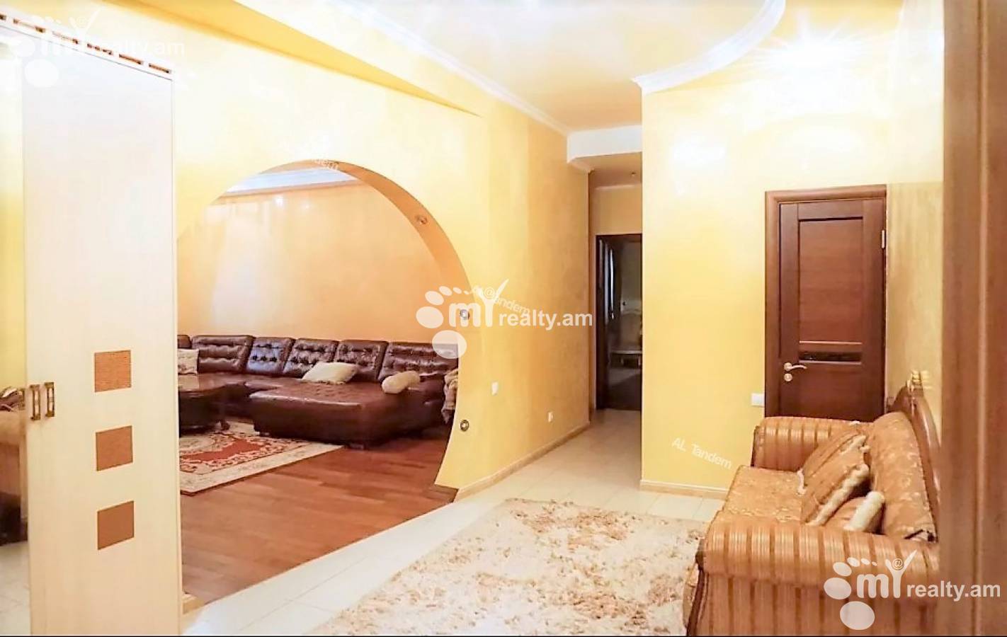 3 սենյականոց բնակարան  Չարենցի փող, Կենտրոն Երևան, 125709