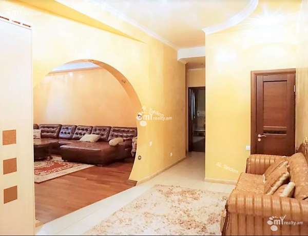 3-senyakanoc-bnakaran-vacharq-Yerevan-Center