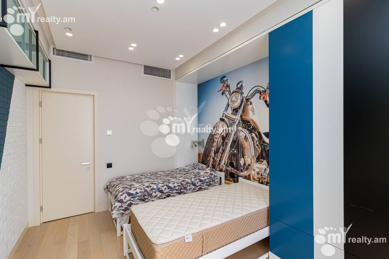 3 bedroom apartment for sale Sasna Тsrer St, Dawtaschen Yerevan, 147998