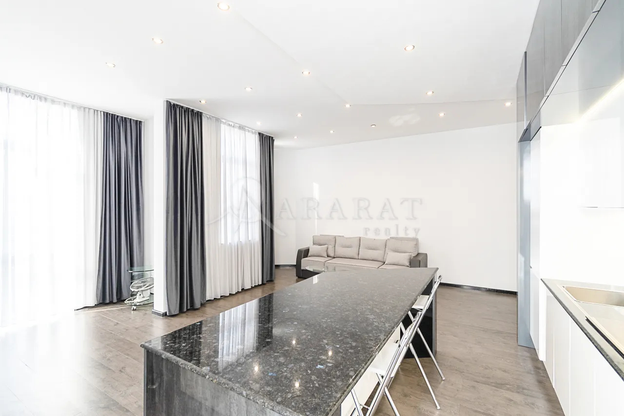 4 սենյականոց բնակարան վարձով Արամի փող, Կենտրոն Երևան, 159128