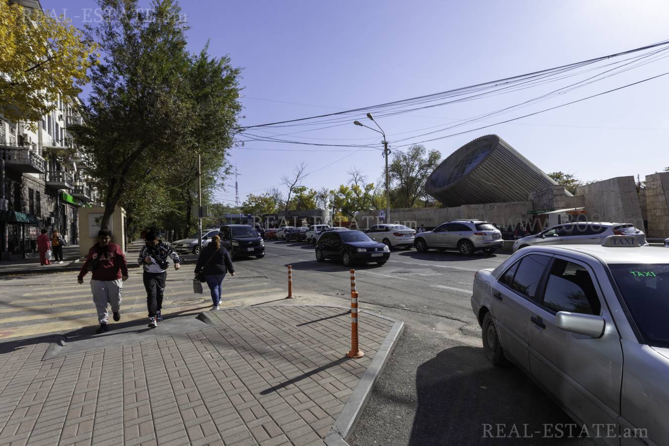 Commercial for sale خیابان ایساکیان, مرکز شهر ایروان, 126210