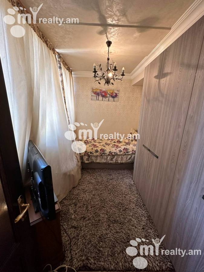 3 bedroom apartment for sale خیابان هر. کوچار, عربگیر ایروان, 159705