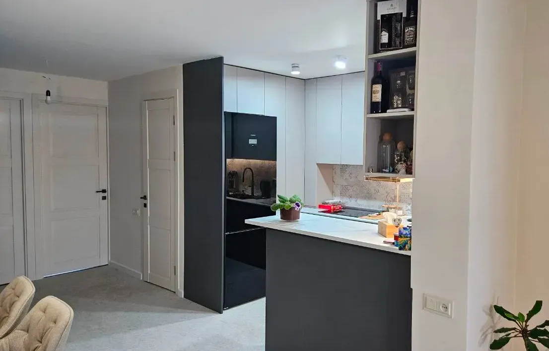 4 bedroom apartment for sale خیابان آخبیور سِروب, عربگیر ایروان, 157829