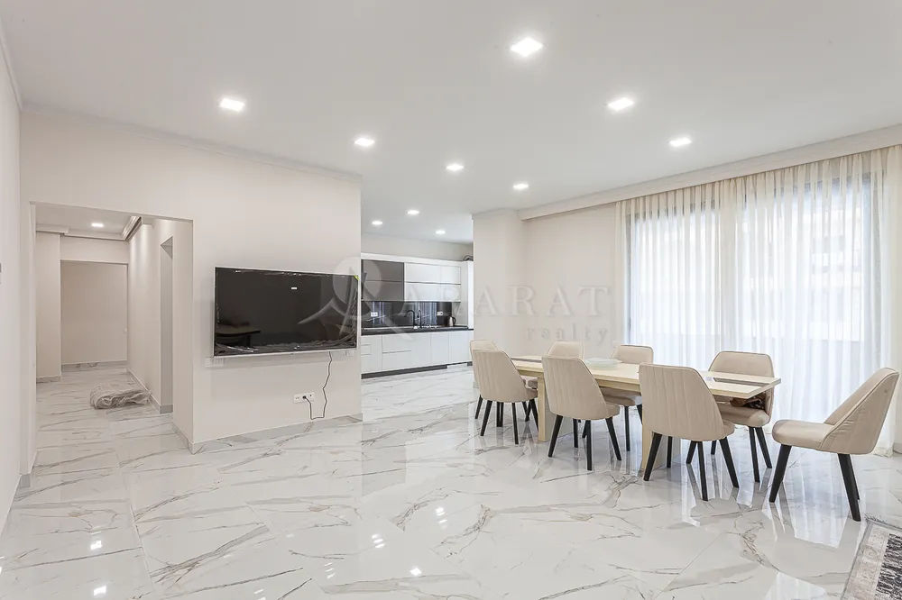 4-bedroom/apartment-for-rent-in-new-construction/Buzand+St/Center/Yerevan