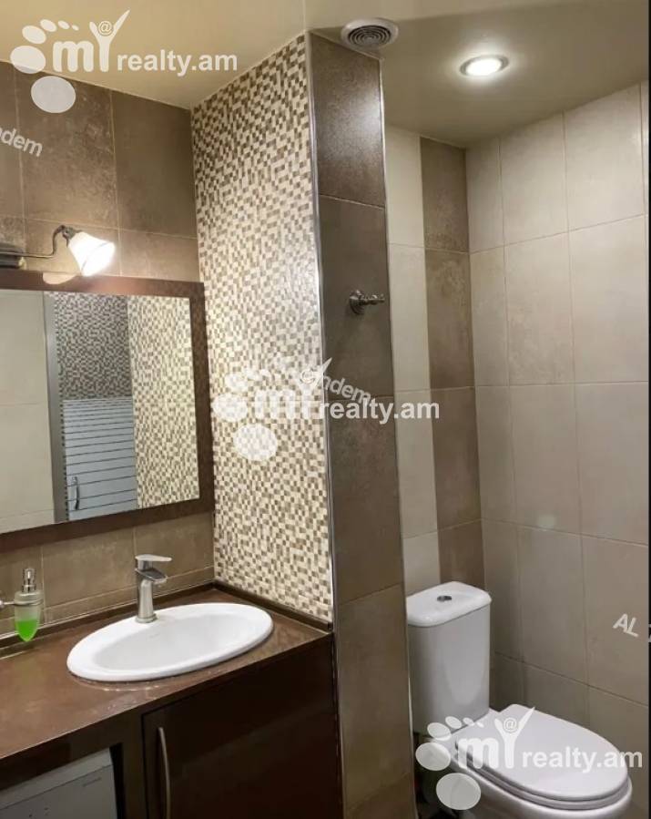 3 սենյականոց բնակարան  Վարդանանց փող, Կենտրոն Երևան, 147777