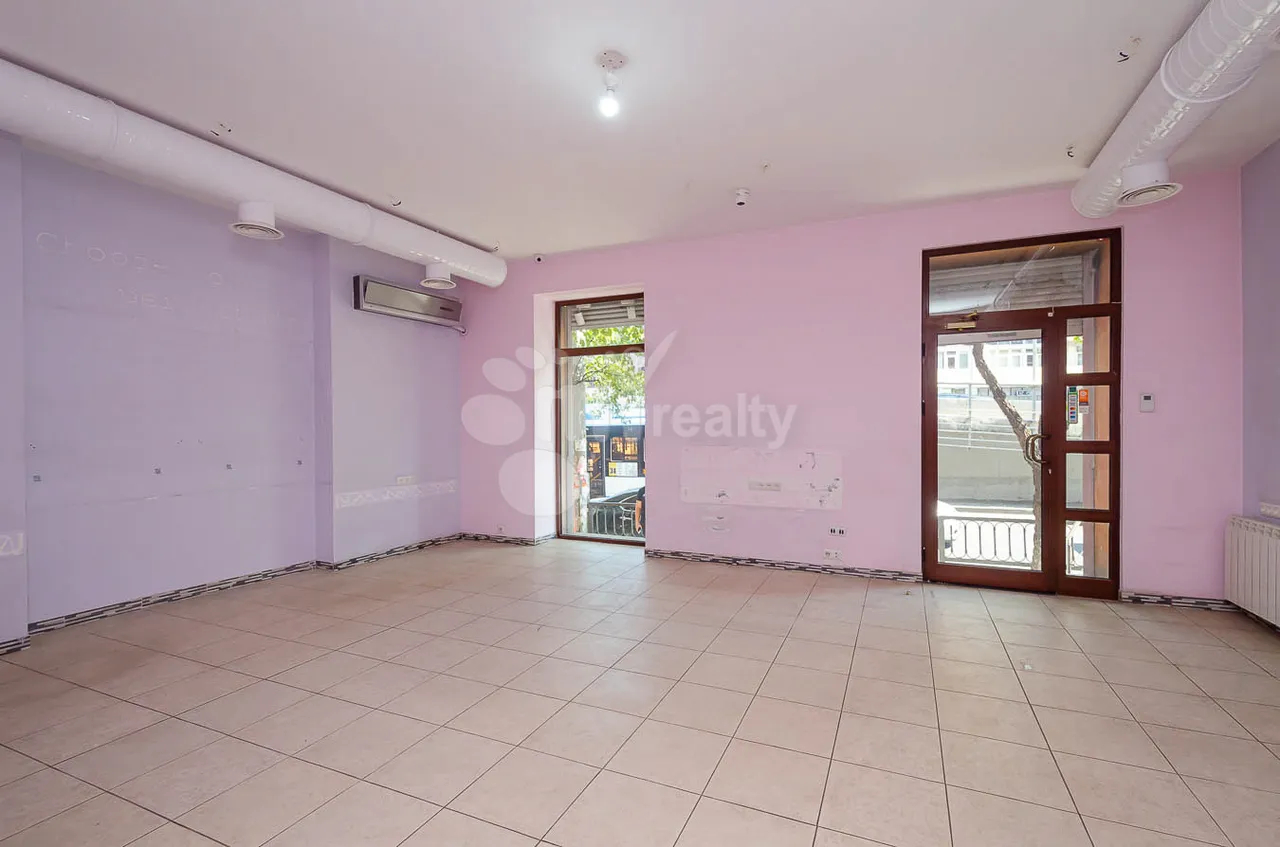 Commercial for sale (خیابان باقرامیان (عربکیر, عربگیر ایروان, 158197