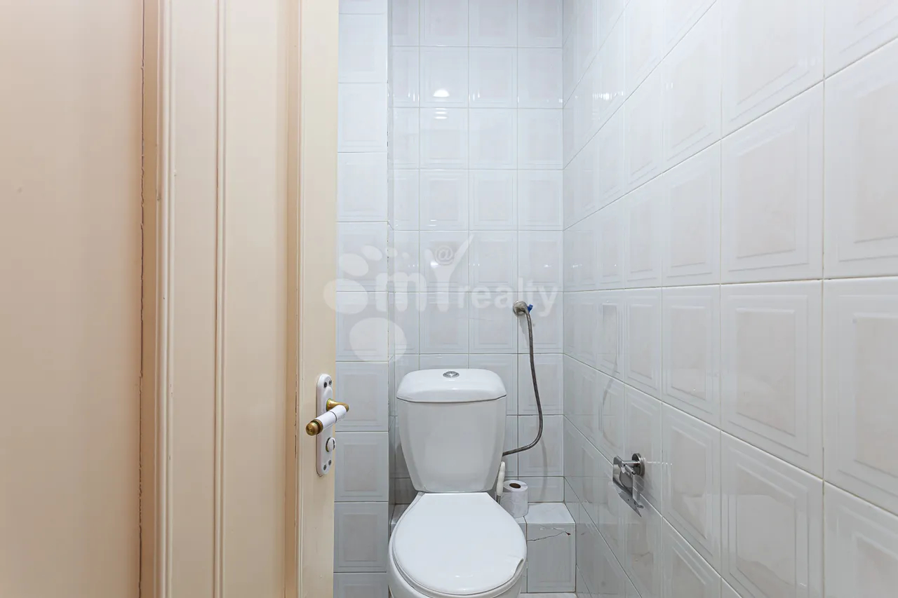 2 bedroom apartment for rent Nalbandyan St, Center Yerevan, 160700