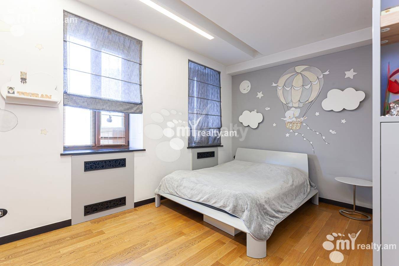 4 սենյականոց բնակարան  Տերյան փող, Կենտրոն Երևան, 155295