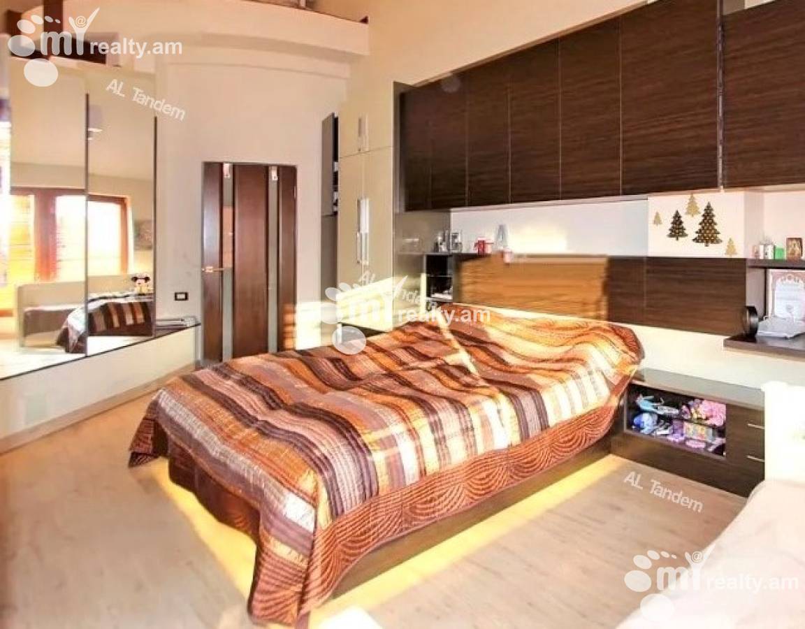 3 bedroom apartment for sale Pushkin St, Center Yerevan, 132345