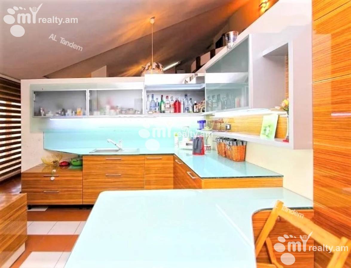 3 bedroom apartment for sale Pushkin St, Center Yerevan, 132345