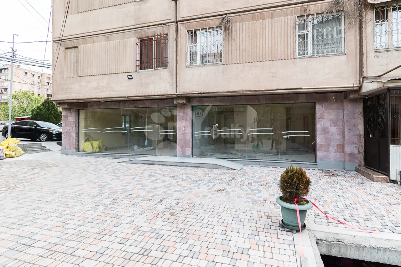 Commercial property for rent Tigran Petrosyan St, Davtashen Yerevan, 160292
