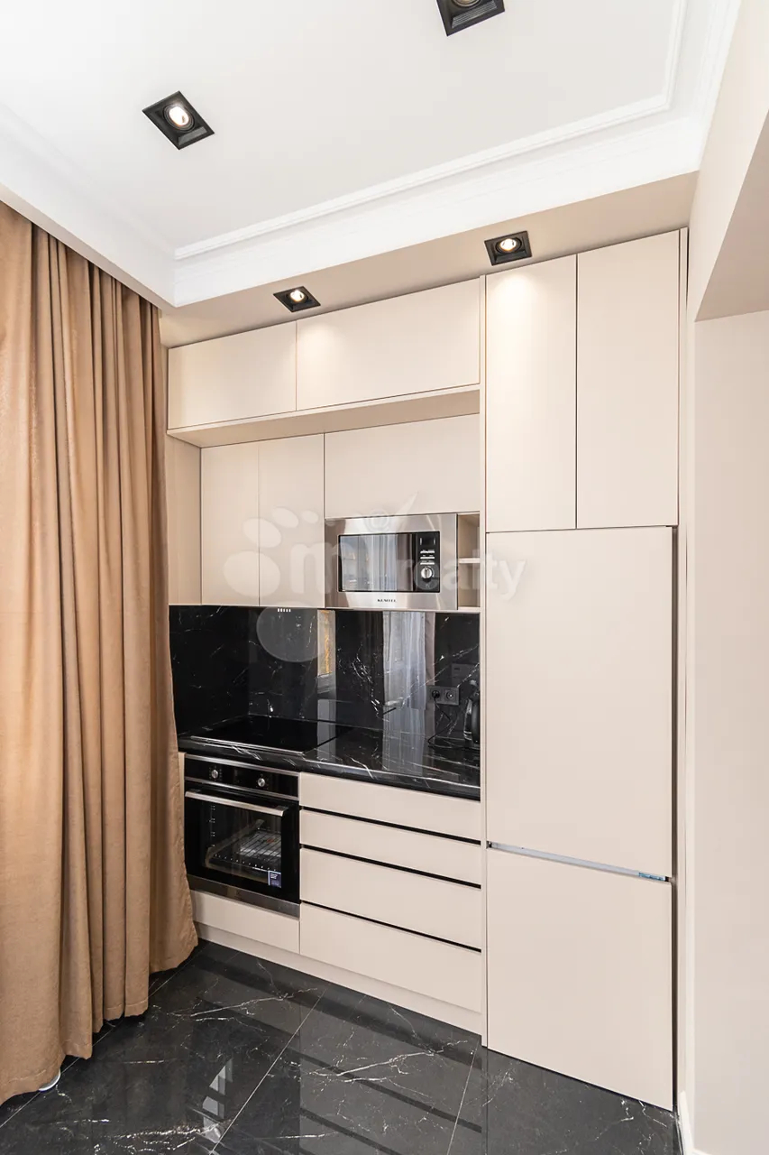 3 bedroom apartment for rent خیابان برادران اوربِلی, عربگیر ایروان, 160634
