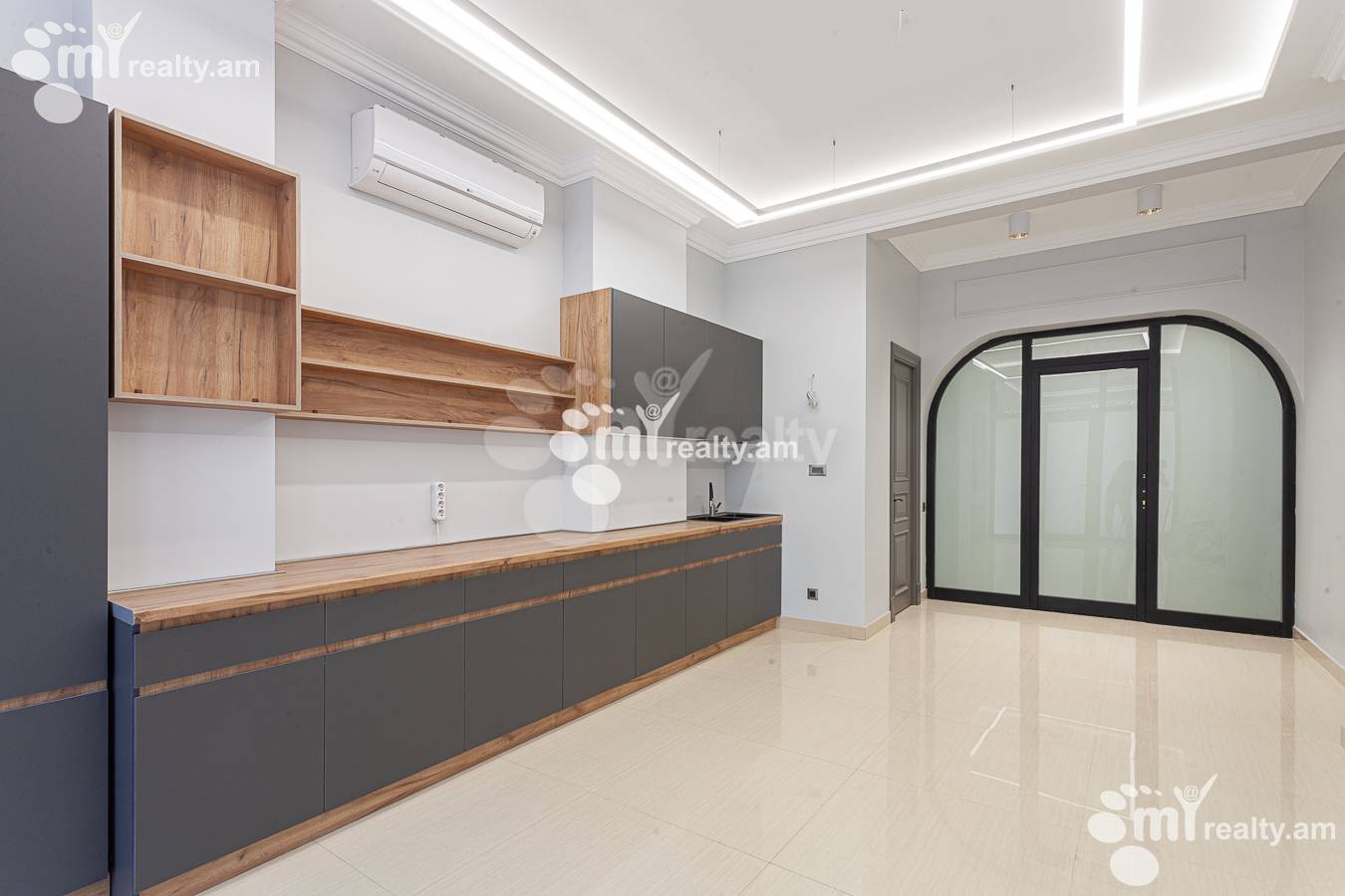 Снять коммерческoе помещение Туманян ул, Центр Ереван, 148862