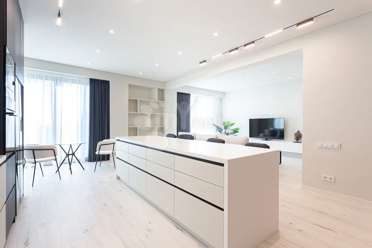 Снять 3 комнатную квартиру Терян ул, Центр Ереван, 158315