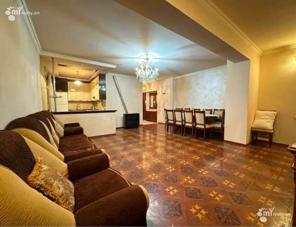 3-senyakanoc-bnakaran-vacharq-Yerevan-Ajapnyak