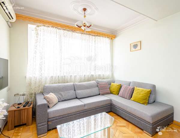 3-senyakanoc-bnakaran-vacharq-Yerevan-Center