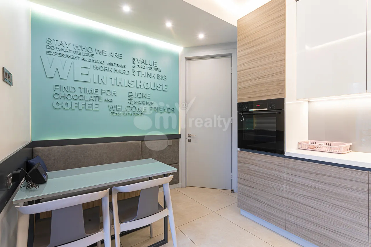 Снять 3 комнатную квартиру Бузанд ул, Центр Ереван, 159437