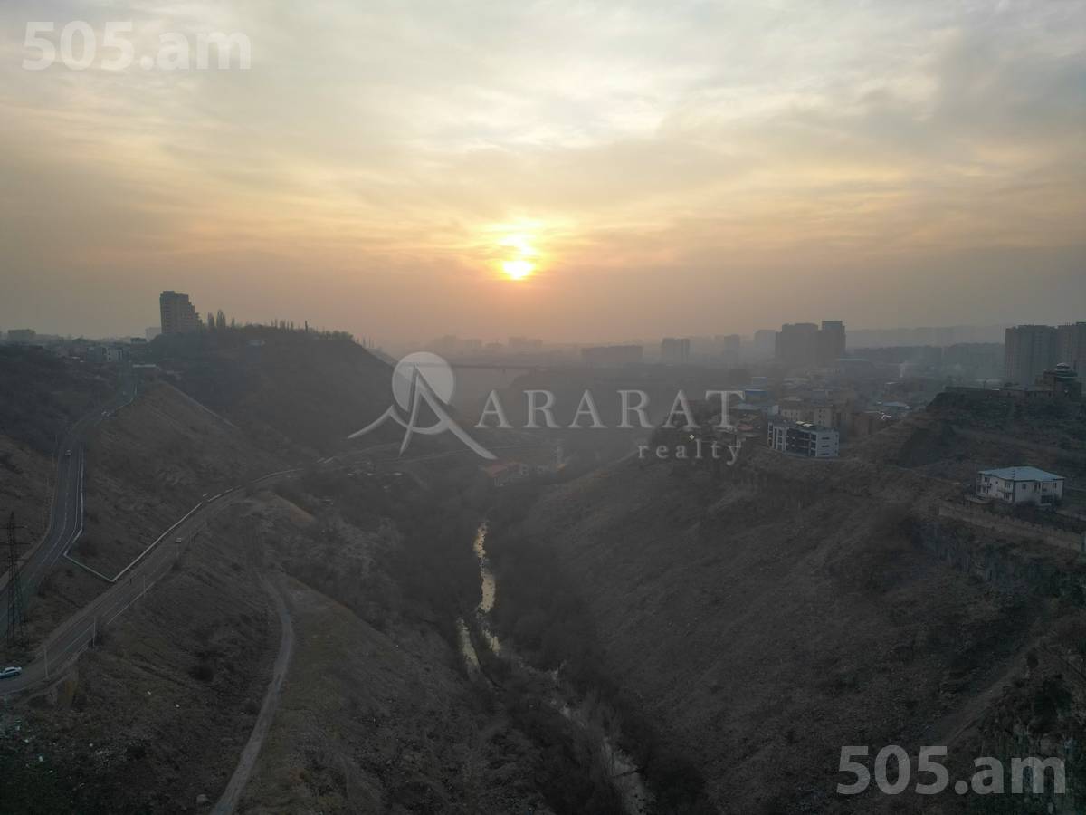 Land for sale Dzor 2 district, Davtachène Yerevan, 154138