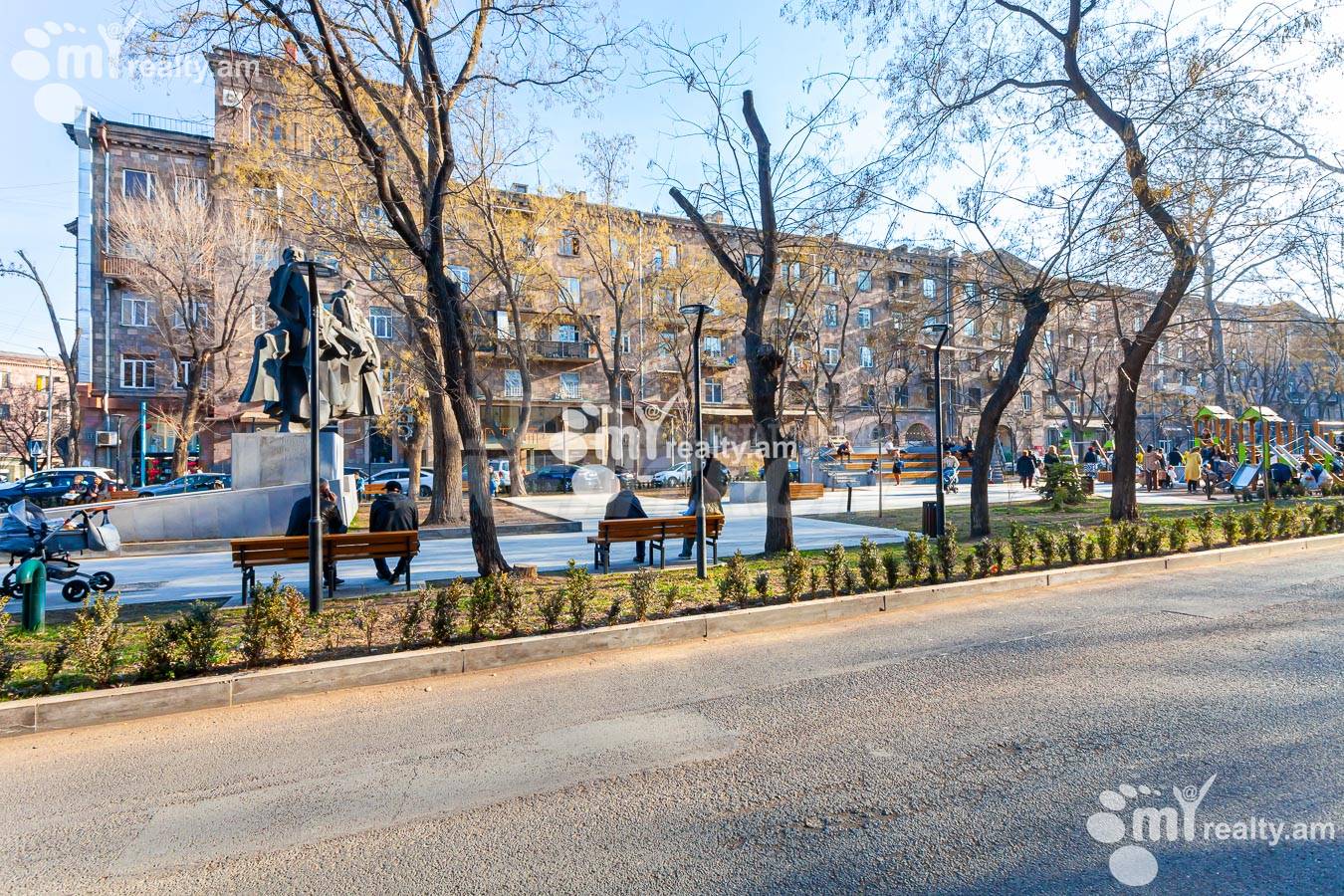 Commercial for sale خیابان کومیتاس, عربگیر ایروان, 155496