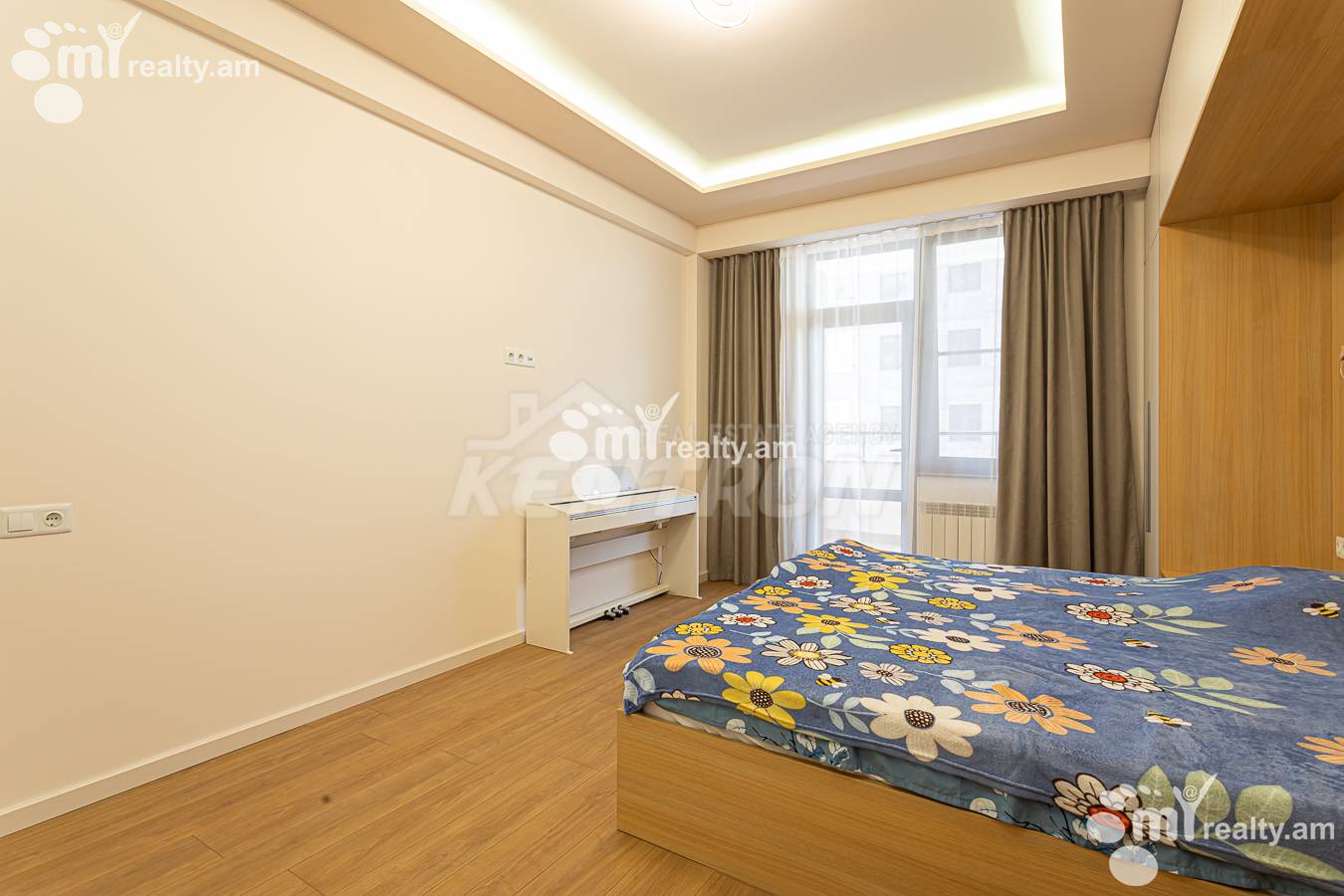 Купить 5 комнатную квартиру Адонц ул, Арабкир Ереван, 156522