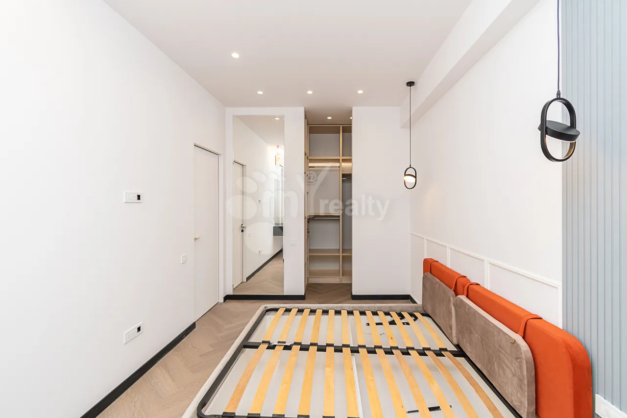 3 bedroom apartment for sale Komitas Ave, Arabkir Yerevan, 160754