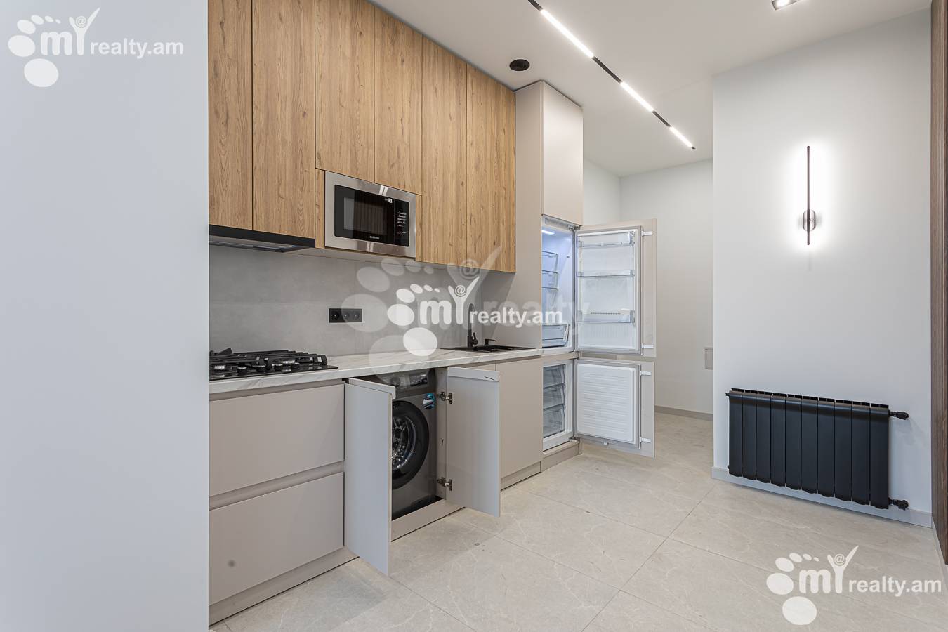 3 bedroom apartment for sale خیابان هانراپتوتیان کوچه 2, مرکز شهر ایروان, 156917